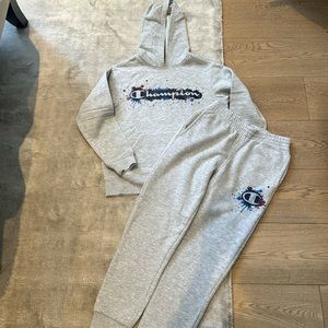 Champion Sweatshirt and Sweatpants Matching Set